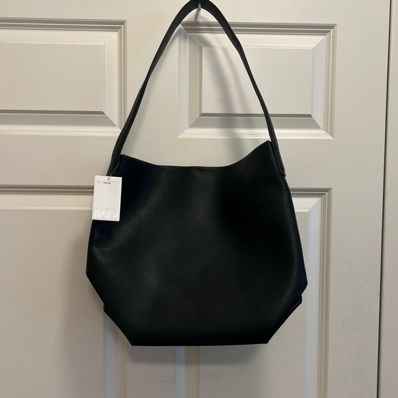 H&M Black bucket bag - Picture 2 of 2